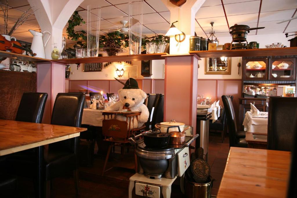 Hotel Restaurant Zeeland Tholen Extérieur photo